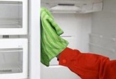 冰箱出水孔堵住了怎么办（解决冰箱出水孔堵塞的简单方法）