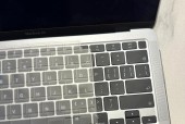 苹果用户通常选择哪种键盘？苹果用户偏好的键盘特点是什么？