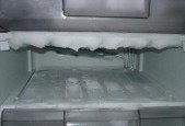 冰箱清洗技巧（告别细菌滋生）