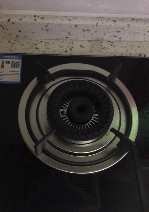樱雪壁挂炉维修故障解决指南（解决樱雪壁挂炉常见故障的方法与技巧）  第1张