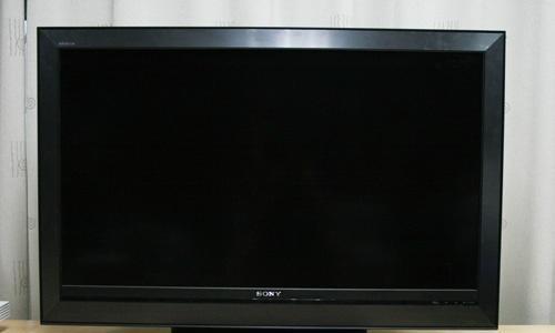 电脑显示器黑色模糊问题解决方法（黑屏显示如何调整亮度和对比度）  第3张
