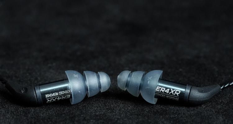 音特美er4耳机的神奇之处是什么？用户评价和常见问题解答？  第1张