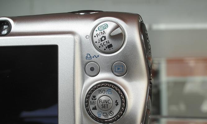 佳能ixus980充电方法是什么？充电过程中需要注意什么？  第3张