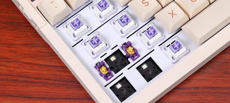 选择键盘有技巧10元几百元如何选择？DNZP告诉你答案是什么？  第3张
