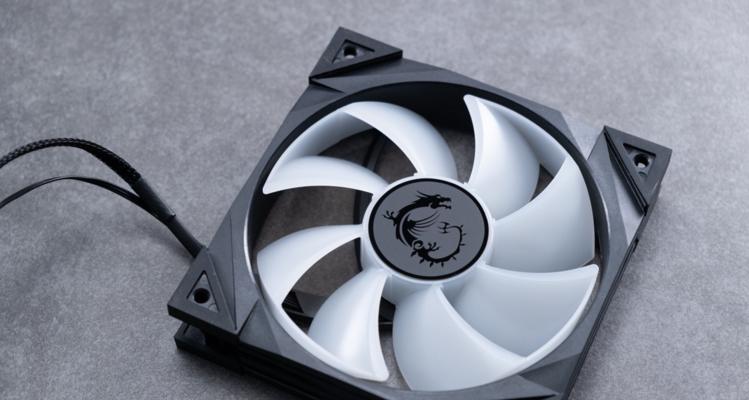 微星旗舰新品搭载酷睿i9超频六核心？性能如何？  第3张