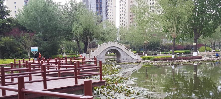 设计师高格电脑装备怎么样？购买时需要注意什么？  第1张