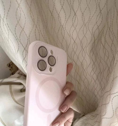 手机壳13摄像头凸起是设计问题吗？  第1张
