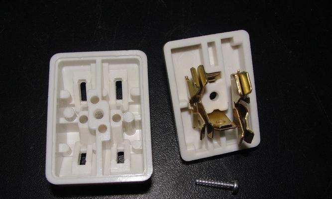 侧边充电器插头拆卸方法是什么？  第3张