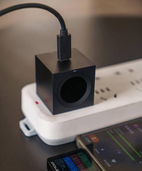手机充电器音箱的正确使用方式是什么？  第3张