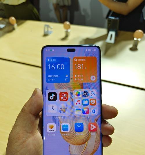 荣耀手机背面为何会闪闪发光？这是正常现象吗？  第1张