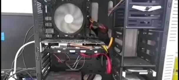 电脑散热器更换颜色的方法是什么？  第2张
