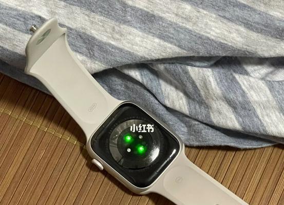 手表出现绿光是故障吗?如何解决? 第1张 手表出现绿光是故障吗?如何解决? 第1张